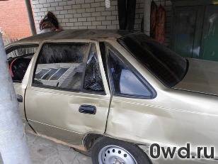 Битый автомобиль Daewoo Nexia